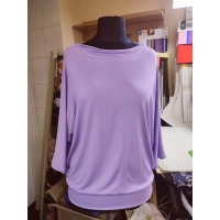 Liliowa bluzka z rękawem 3/4 kimono - lejący drapowany dekolt